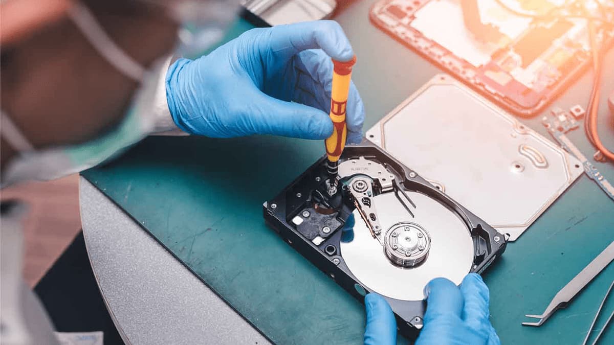 what is forensic data recovery